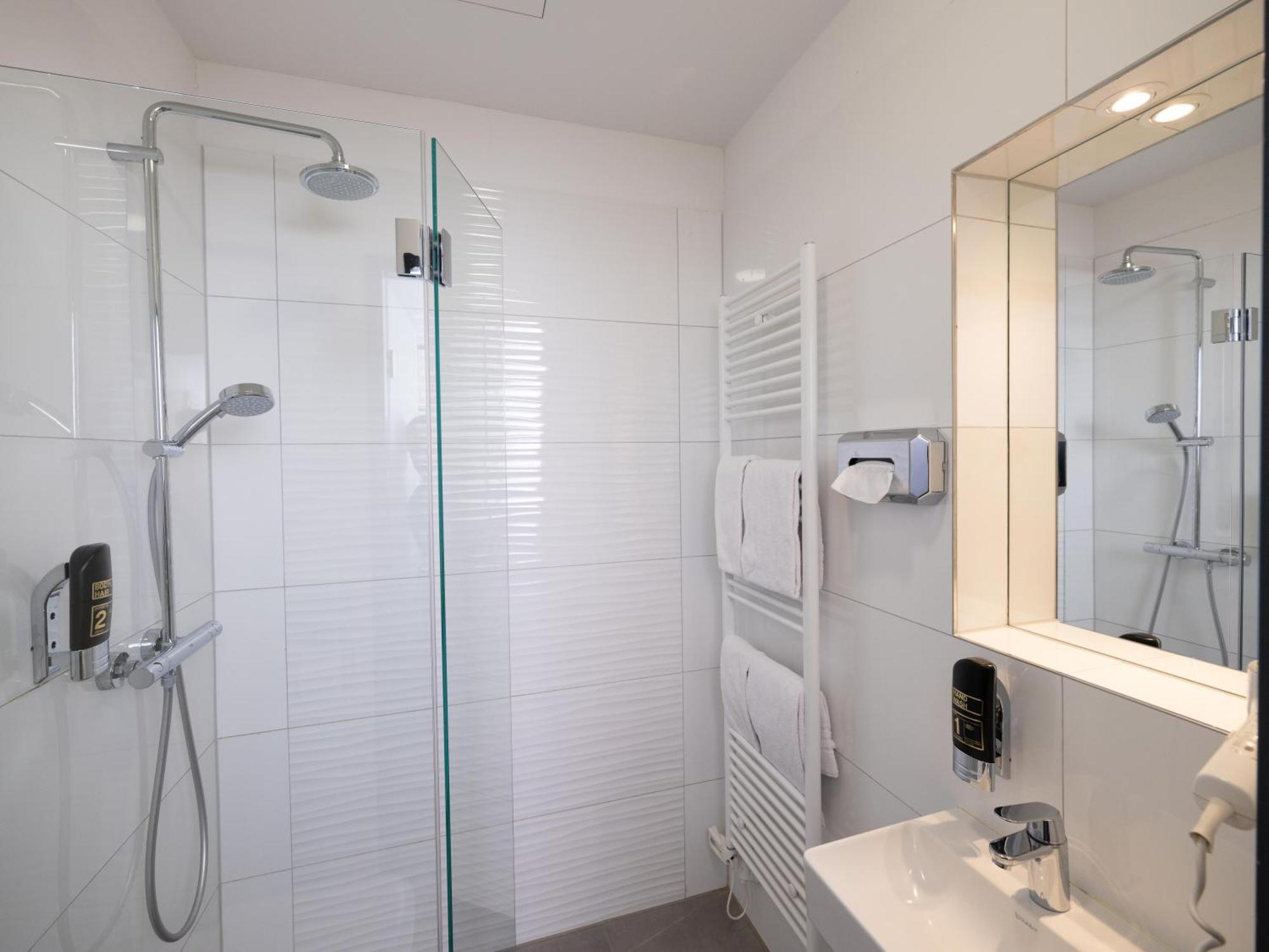 Smart Stay Hotel Station Мюнхен Экстерьер фото