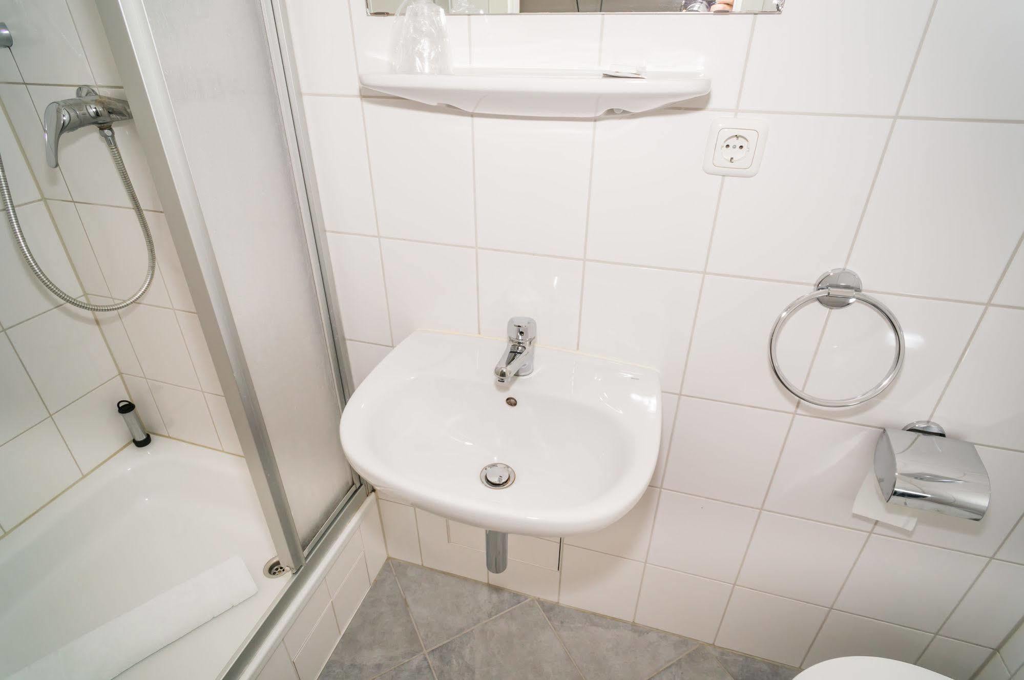Smart Stay Hotel Station Мюнхен Экстерьер фото